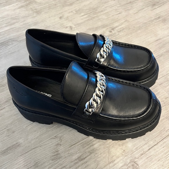 Vagabond Shoes - Vagabond Black Chunky Loafers with Chain Detail BRAND NEW